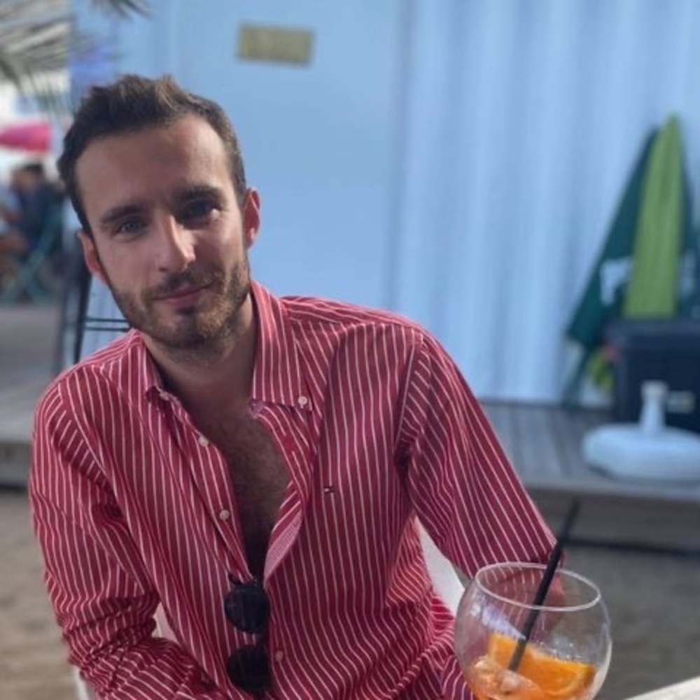 Meet your Posher, Grégoire